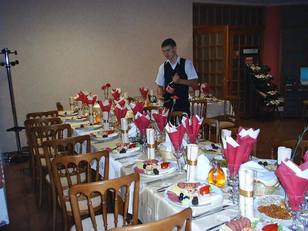אראד Hotel Lotus מראה חיצוני תמונה